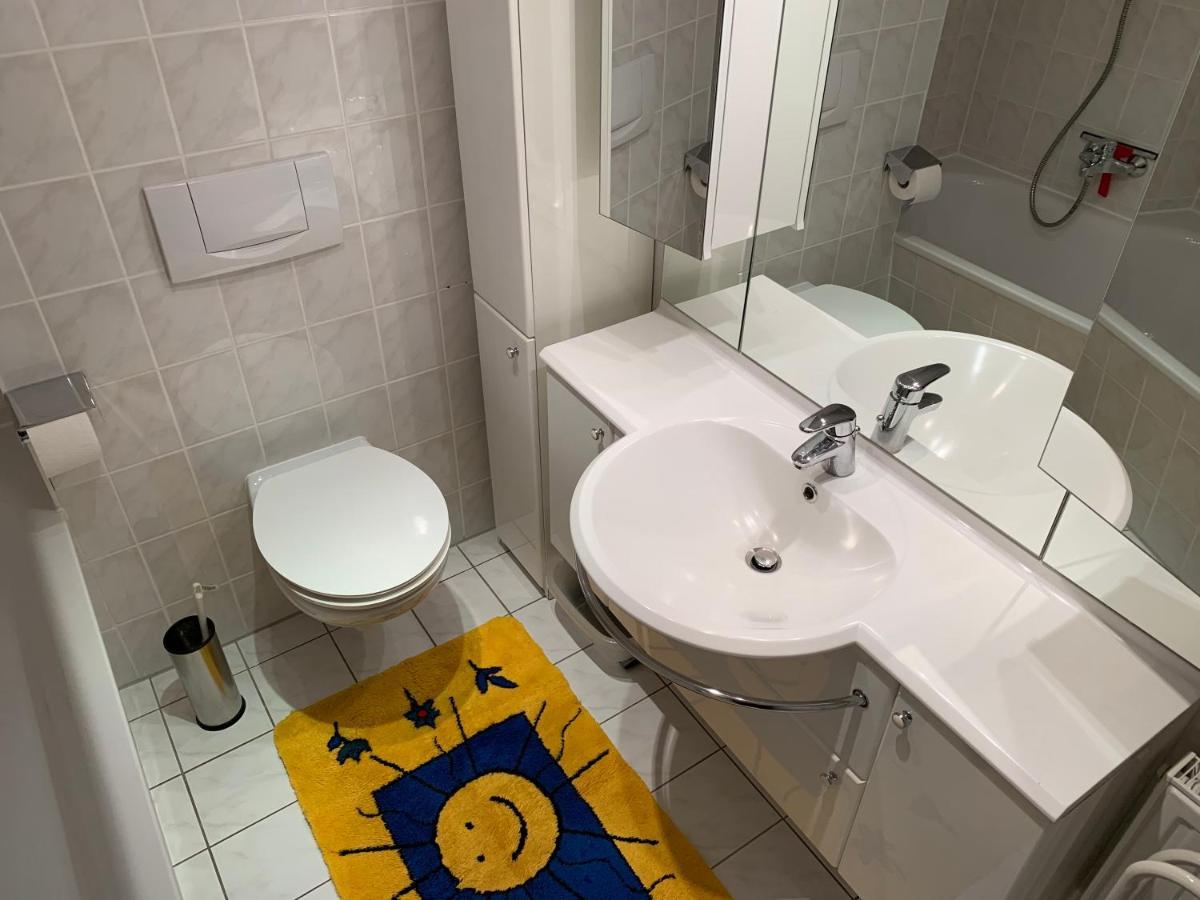 Ferienwohnung Kranichnest Нойбранденбург Екстериор снимка